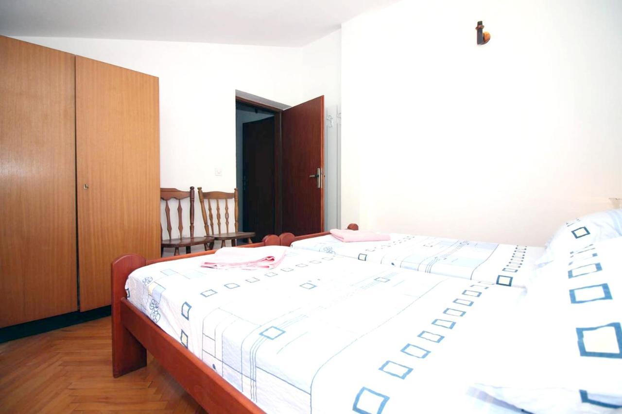 Charming Apartment In Tisno With 2 Bedrooms And Air Conditioning Exterior foto